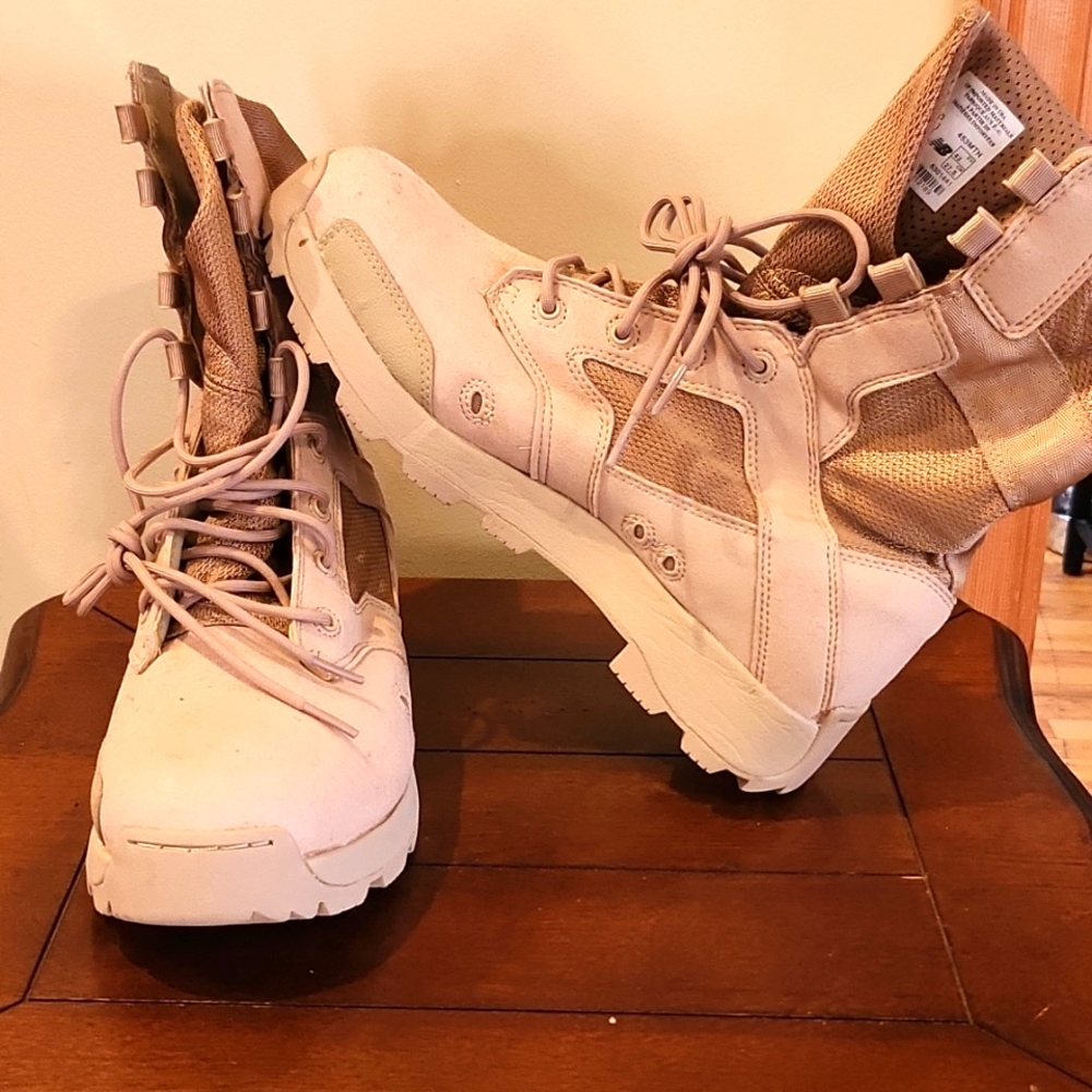 Men's boots